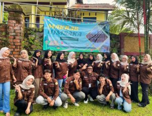 Pererat Kebersamaan, HIMSAKA UHB Gelar Malam Keakraban di Baturraden